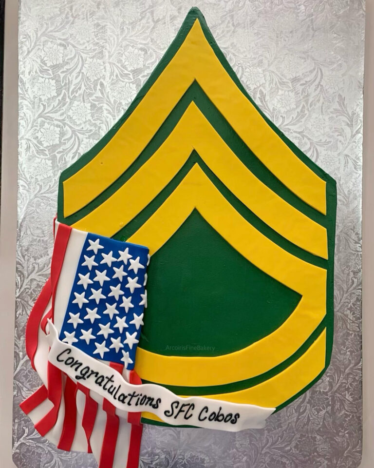 Holiday or special-occasion cake by Arcoiris Fine Bakery