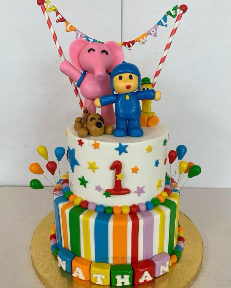 Birthday cake by Arcoiris Fine Bakery