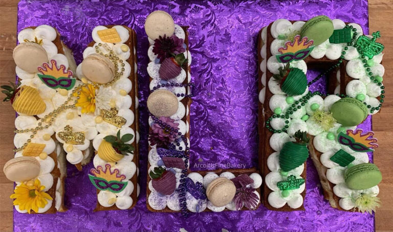 Birthday cake by Arcoiris Fine Bakery