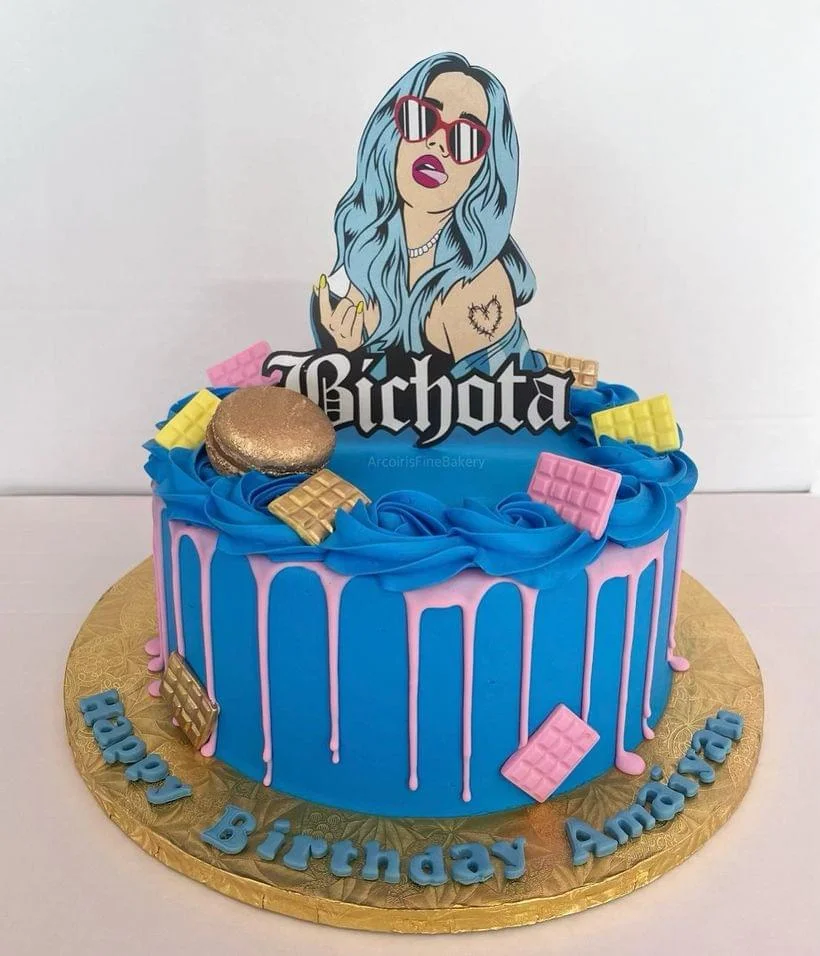 Birthday cake by Arcoiris Fine Bakery
