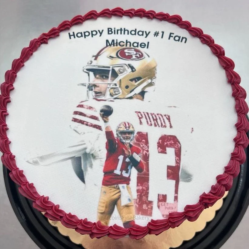 Birthday cake by Arcoiris Fine Bakery