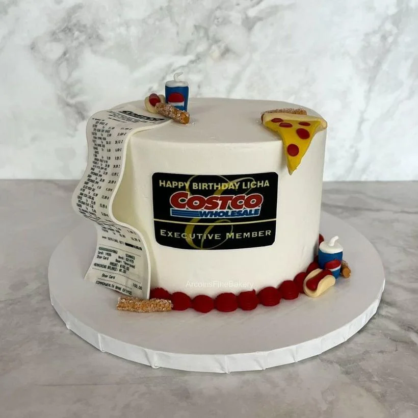 Holiday or special-occasion cake by Arcoiris Fine Bakery