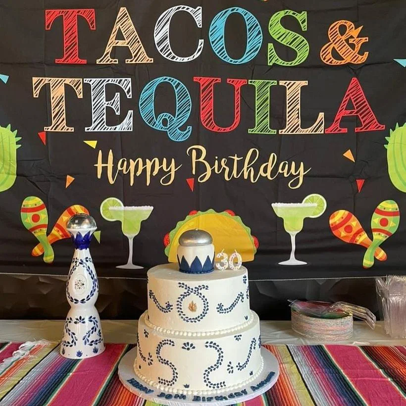 Birthday cake by Arcoiris Fine Bakery