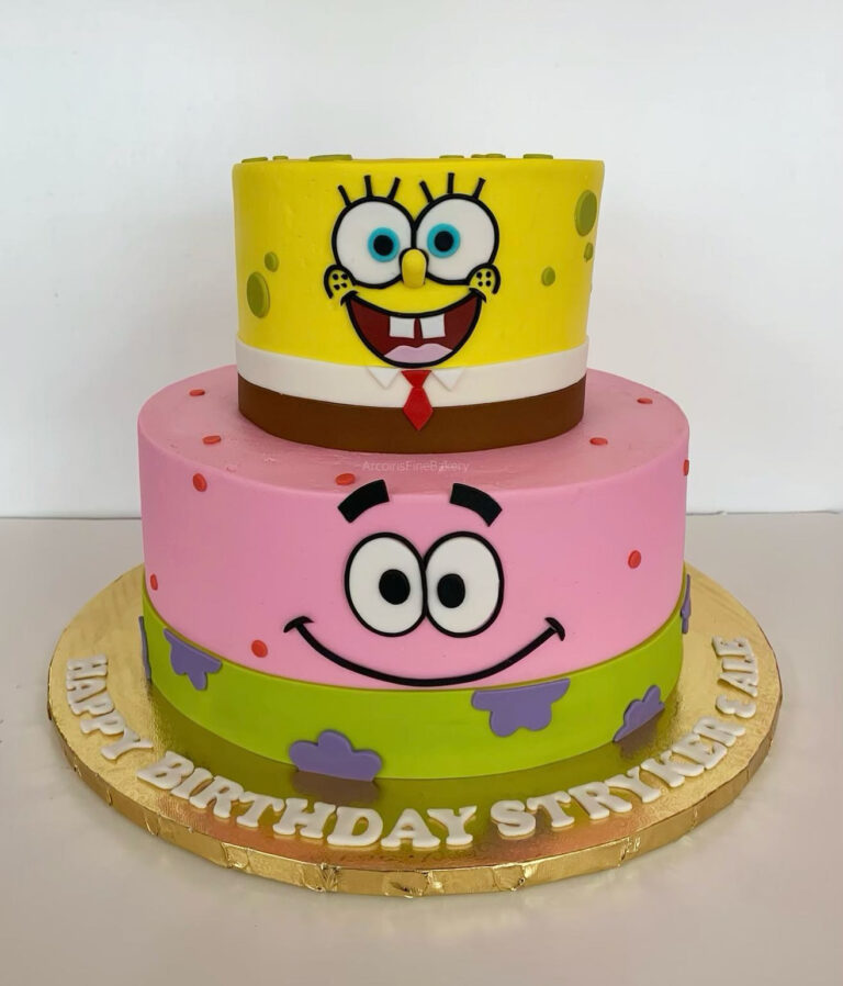 Birthday cake by Arcoiris Fine Bakery