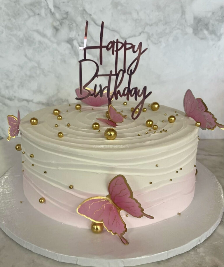 Birthday cake by Arcoiris Fine Bakery