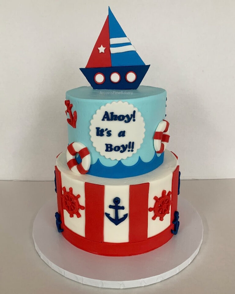 Birthday cake by Arcoiris Fine Bakery